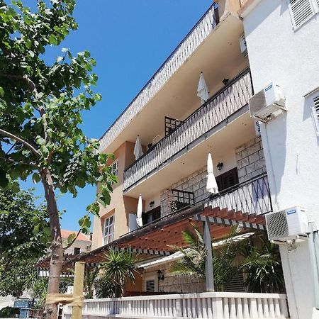 Apartmani Mistral มาคาร์สกา ภายนอก รูปภาพ