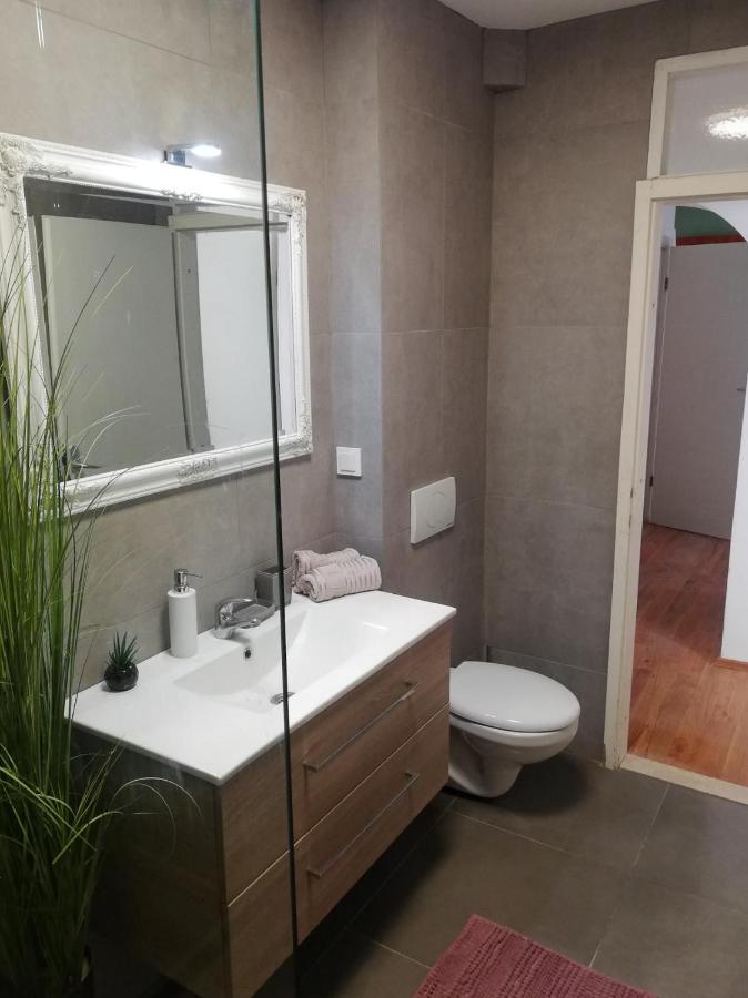 Apartmani Mistral มาคาร์สกา ภายนอก รูปภาพ