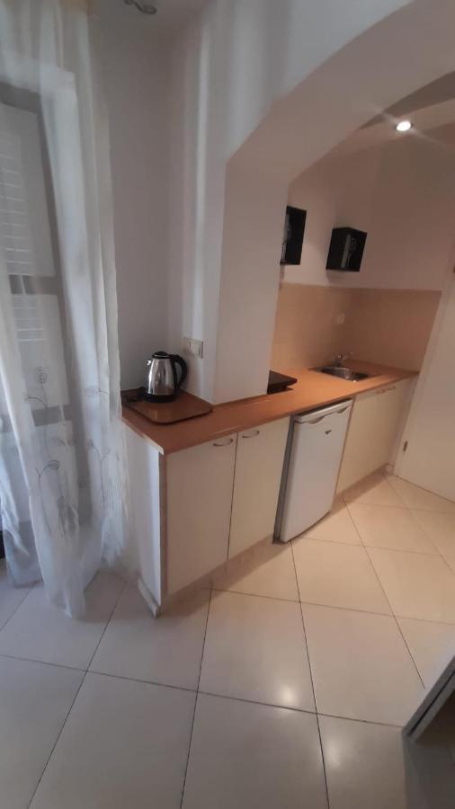 Apartmani Mistral มาคาร์สกา ห้อง รูปภาพ